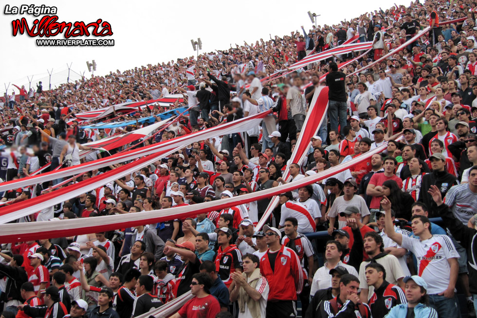 San Lorenzo vs River Plate (AP 2009) 10